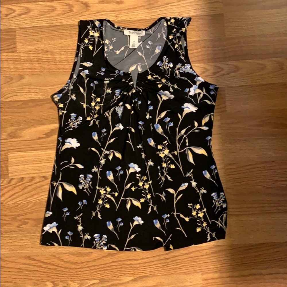 Whitehouse Black Market Top